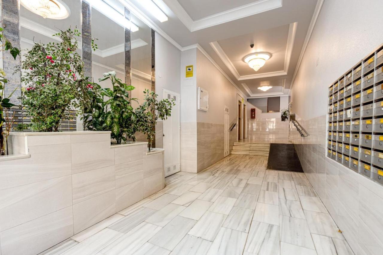 Сomfortable Apartament Caballero De Rodas Torrevieja Exterior photo